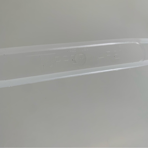 VTG TUPPERWARE Portable Cake Carrier Storage Cupcake w/ Handle Bake Dessert - Picture 4 of 13